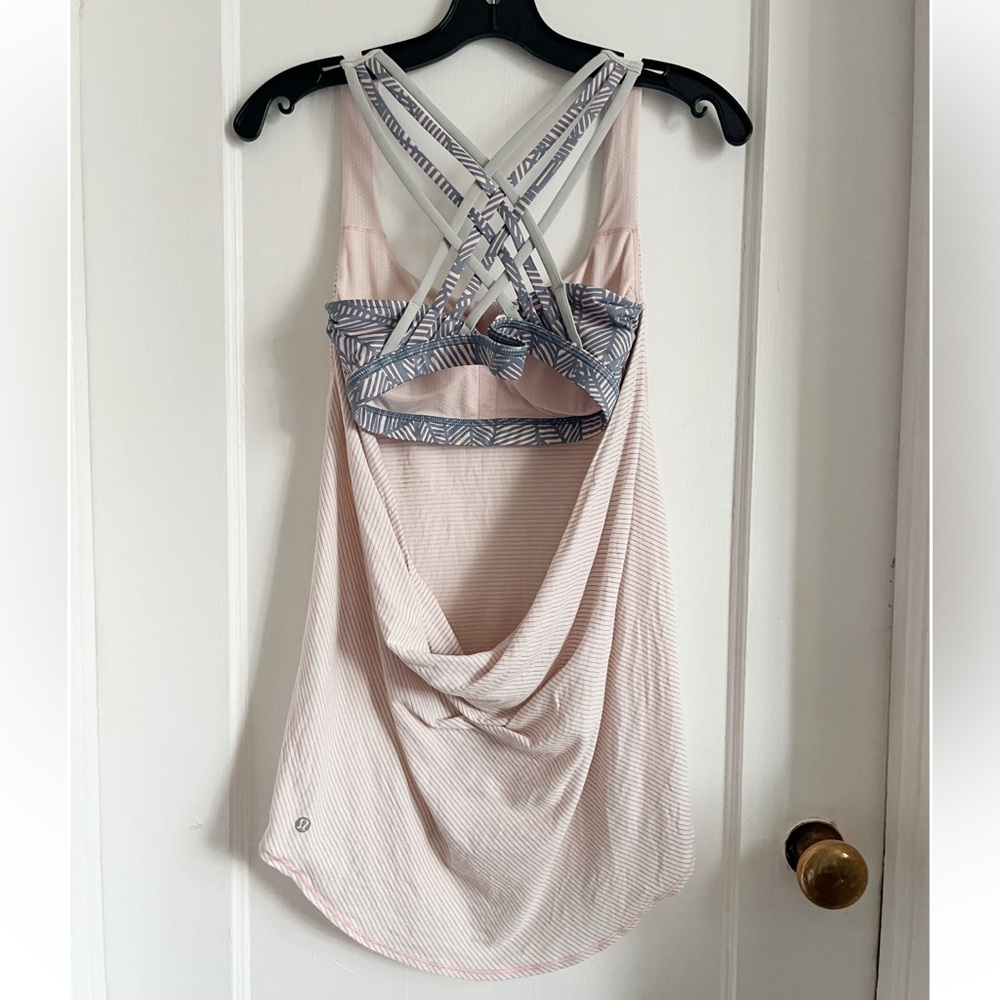 Lululemon Wild Tank - Picture 2 of 11